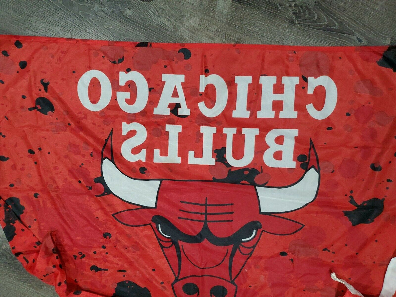 NBA CHICAGO BULLS LOGO APPLIQUE RED FLAG BANNER 100% POLYESTER 42" x 30"