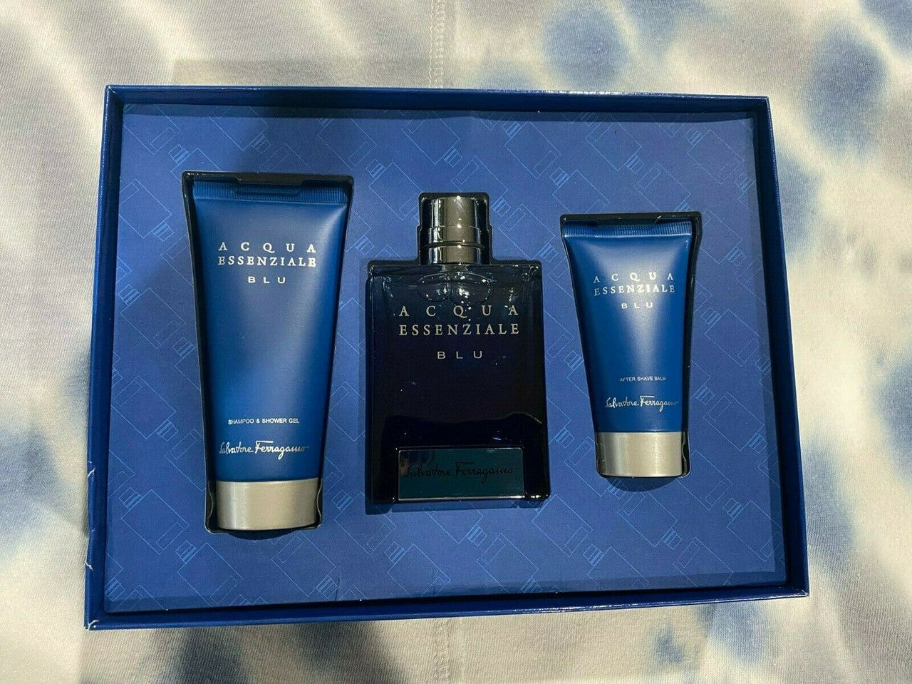 Salvatore Ferragamo Acqua Essenziale Blu 3-piece men’s fragrance gift set with EDT, shower gel, and aftershave in blue box