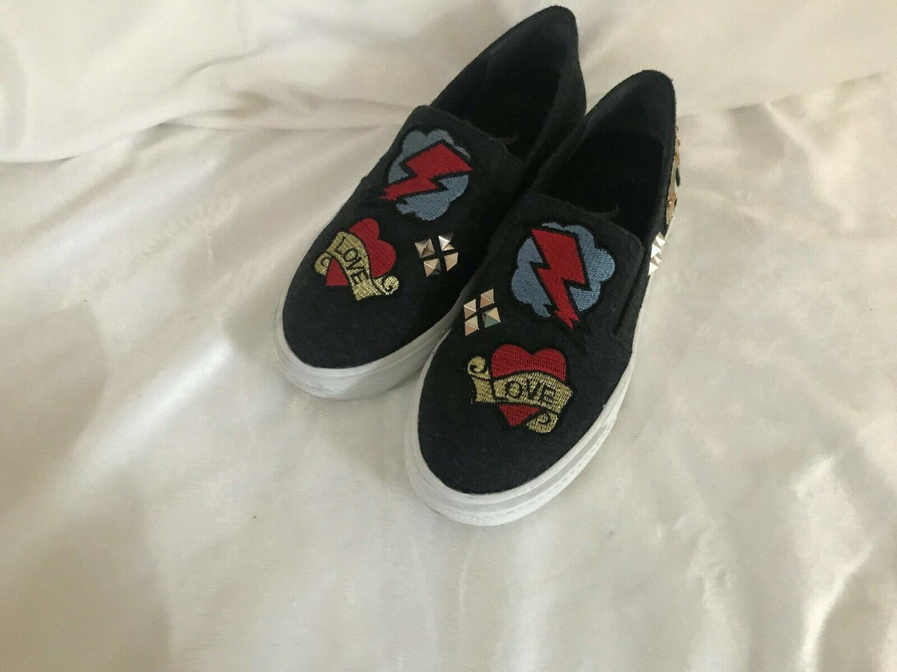 Originals Slip On Flats / Sneakers Nina New York Women Girl Size 5 embroidered