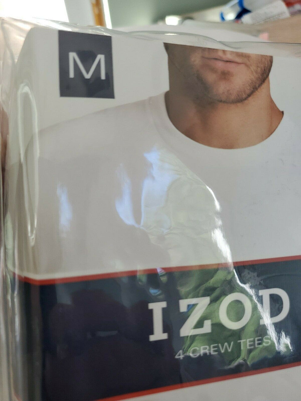 IZOD 4 pack White Classic Fit Crew Neck T-shirt Tee Soft Cotton Tag Free M