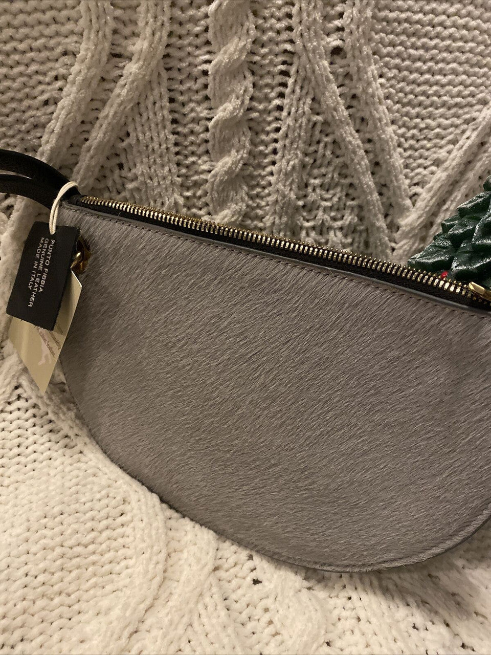 Punto Fibbia Genuine Leather Clutch Wallet Italy Light Gray