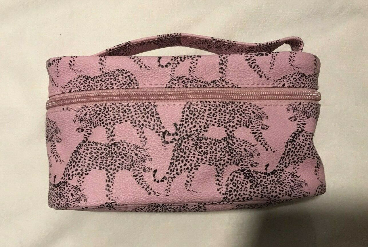 ImoShionUSA Accesories 4pc Set of Cosmetic Bags Pink Pouches Leopard Puma