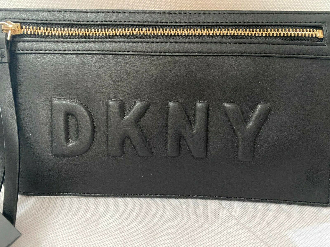 DKNY Tilly Logo LG Wristlet Black Wallet