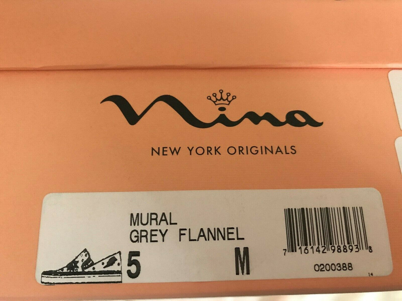 Originals Slip On Flats / Sneakers Nina New York Women Girl Size 5 embroidered