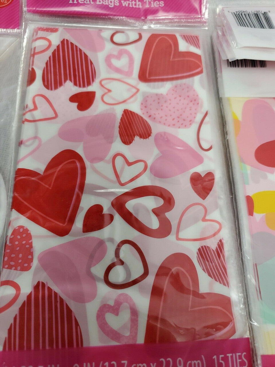 Valentine's Day Treat bags with Ties Multi-Colored Hearts Shapes lot of 10 packs