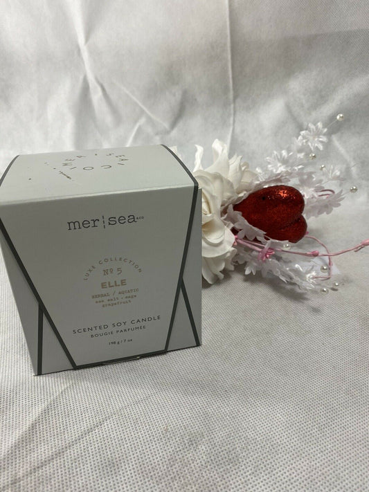 Anthropologie Mer-Sea ELLE no5 soy Candle 7oz. Sea salt Sage Grapefruit