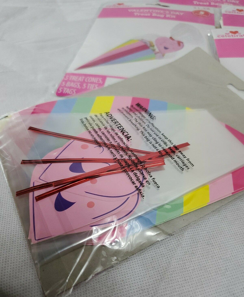 Five Valentine’s Day treat bag packages, each containing five cone-shaped bags with colorful ice-cream design and twist ties.