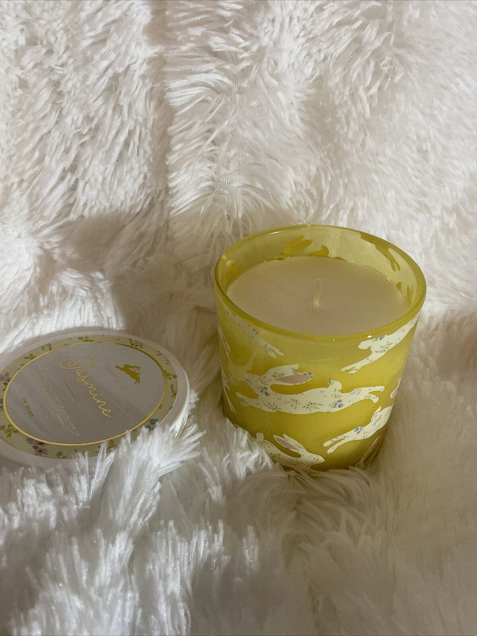 Floppy Ears 9.1 Oz Candle Easter Pure JASMINE  Petals  Richly Scented Verdant