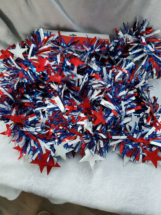 Red Blue White Stars Striped Patriots Garland 6 Feet