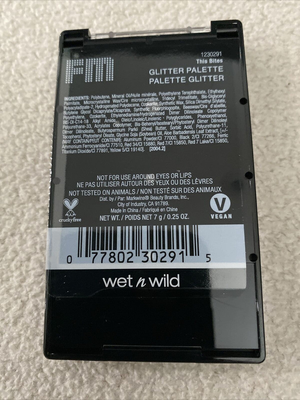 Wet N Wild This Bites Glitter Palette Pressed Powder #1230291 Fantasy Makers