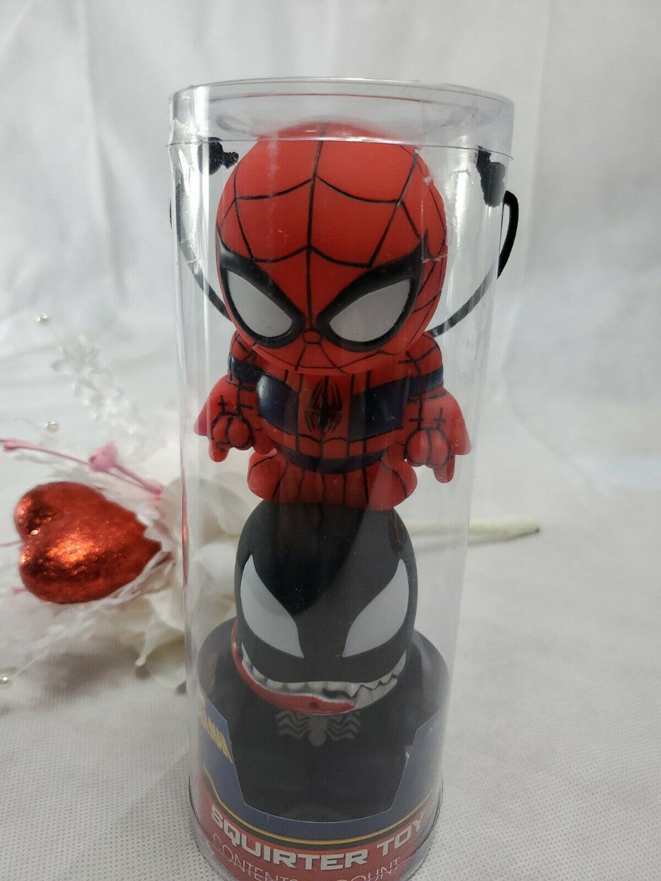 Marvel, Spiderman & Venom Squirter Toys
