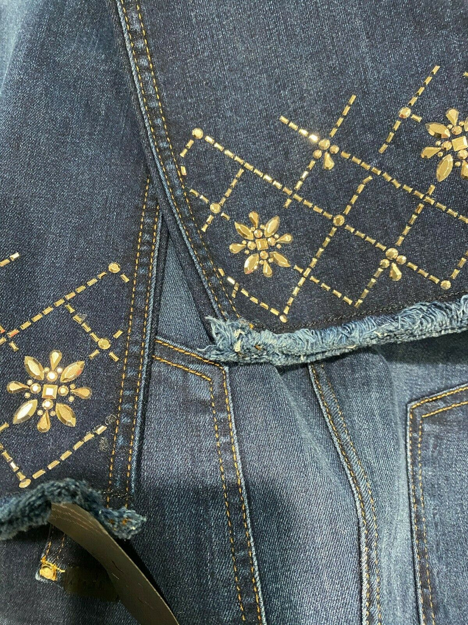 JEN7 BY 7 Straight Cropped Jeans RHINESTONE Size 2
