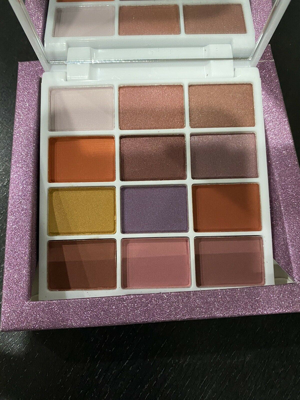 Nicole Miller NY Fabulous Eyeshadow Palette compact mirror cute box