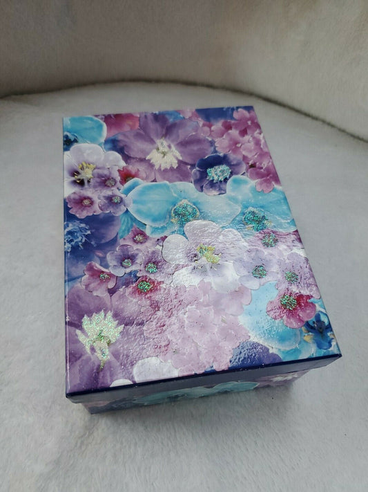 Greenbrier Co. Gift Box Hard Cardboard size 7×5×3 Nice decoration Flowers