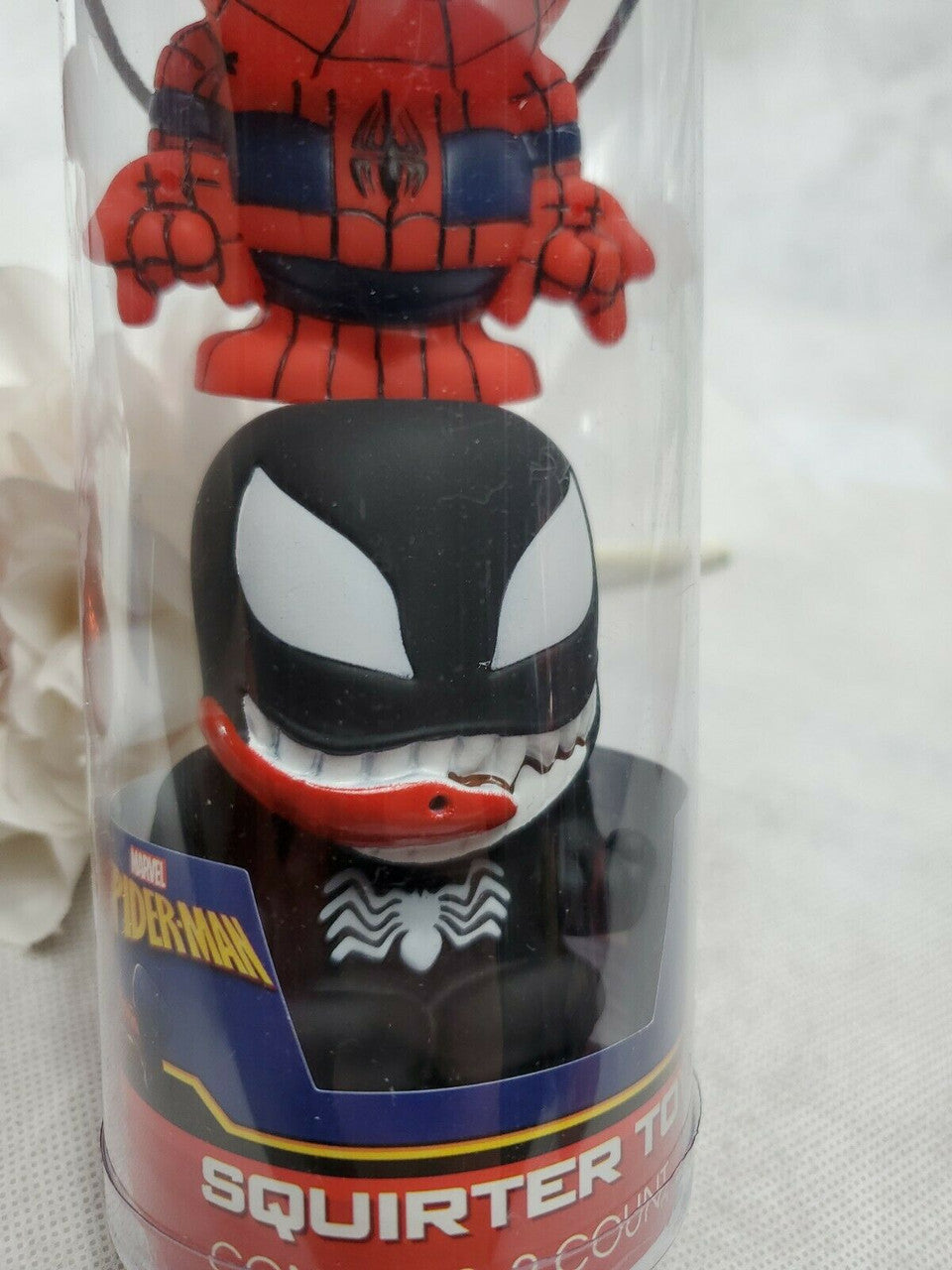 Marvel, Spiderman & Venom Squirter Toys