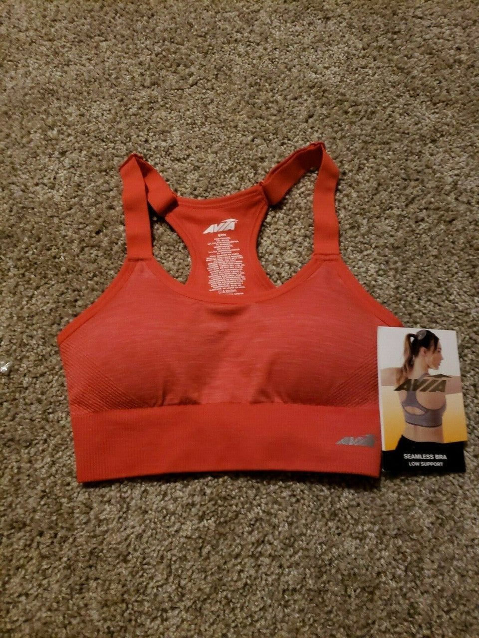 Avia Seamless Low Support S Bra Adjustable Straps, Keyhole Back, Removable Pads