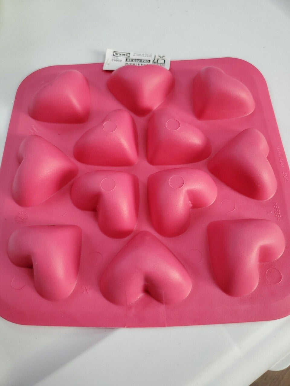 IKEA RED HEART MOLD ICE CUBE TRAYS SYNTHETIC RUBBER LOVE SHOWERS WEDDINGS Used