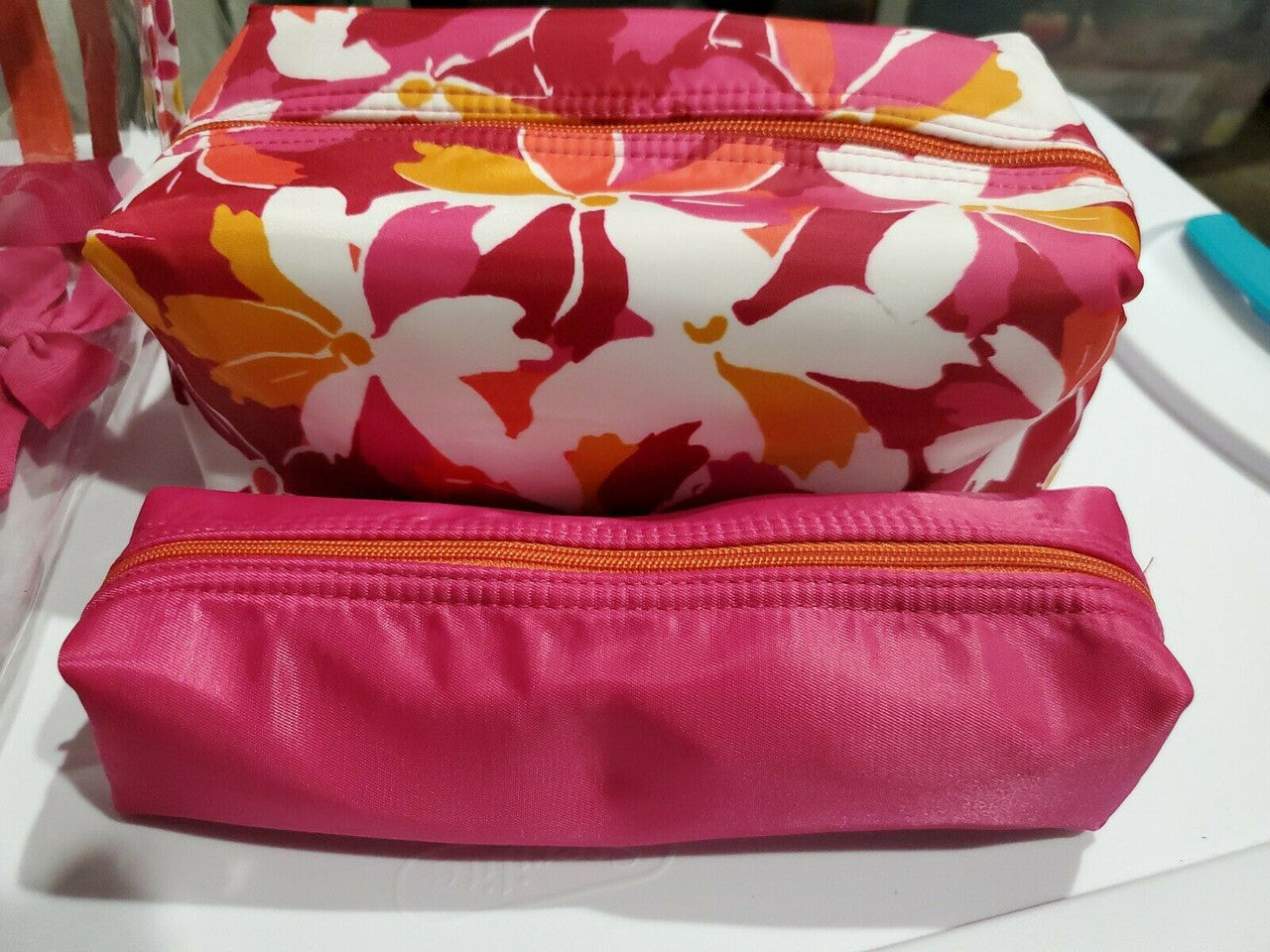 Ellen Tracy Travel Make Up Bag Pink Floral 3 pc