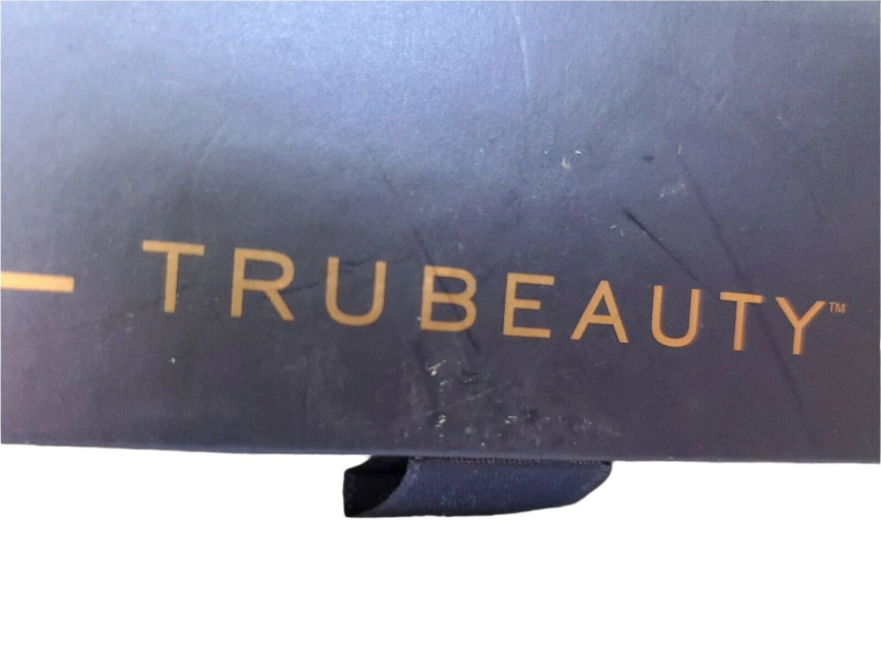 Limited edition boxed set of 10 luxury false eyelashes with mixed styles for natural and glam looks