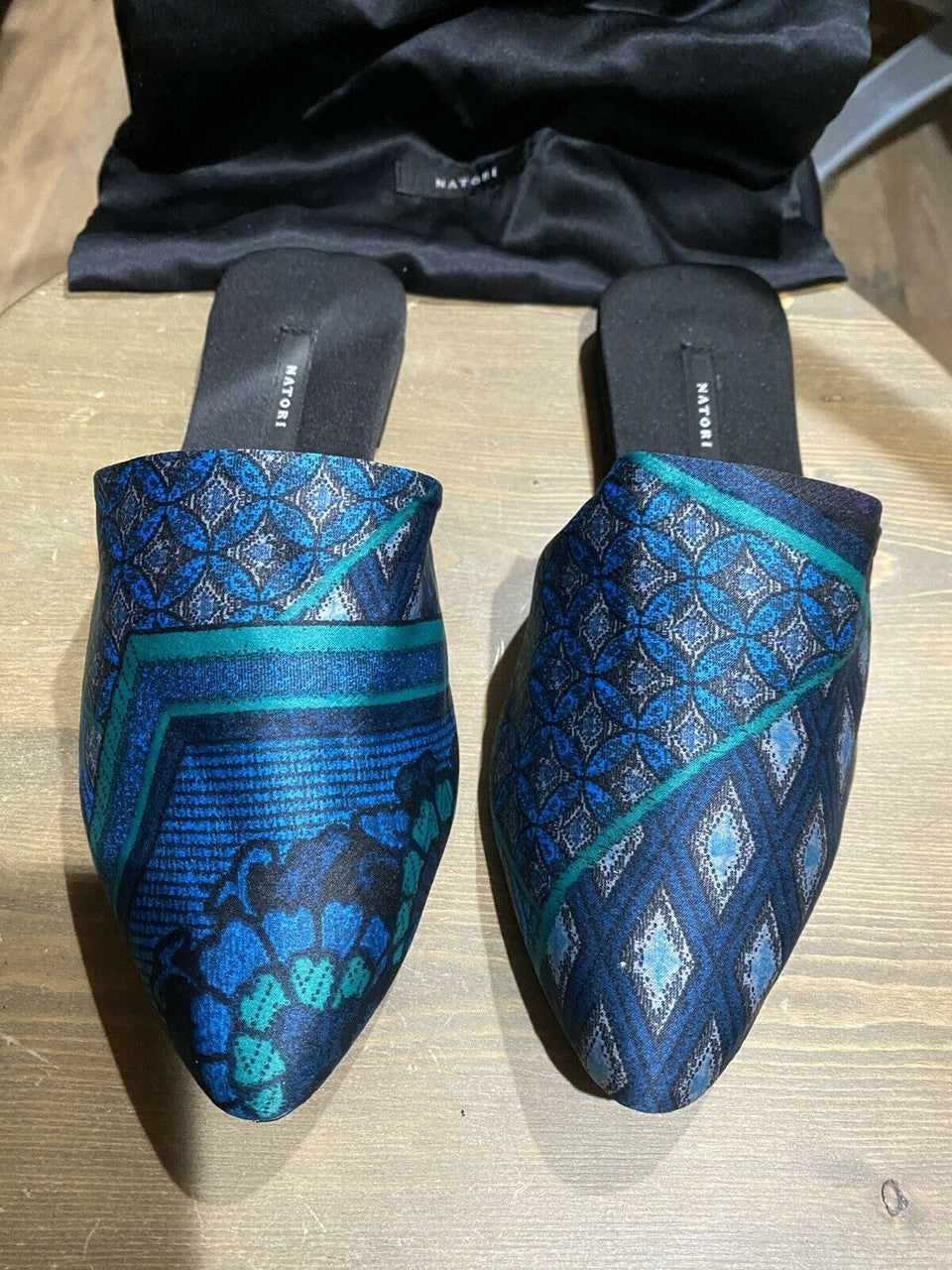 Natori Empress Black / Harbor Blue Slippers Velvet Philippines Size 6 Turquoise-2