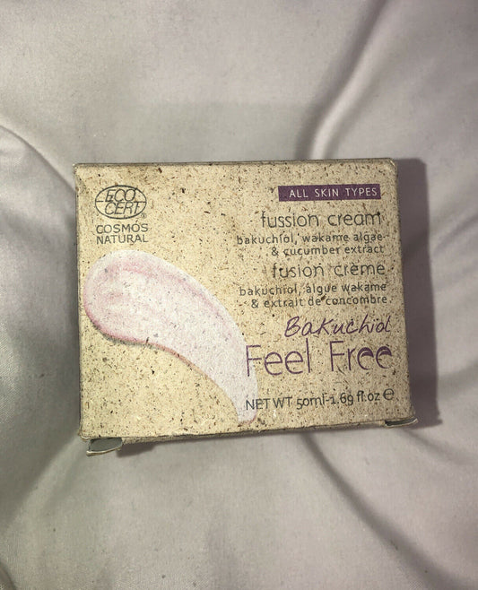 Cosmos Natural Feel Free Fussion Cream All Skin Types 1.69 fl oz exp: 07/24