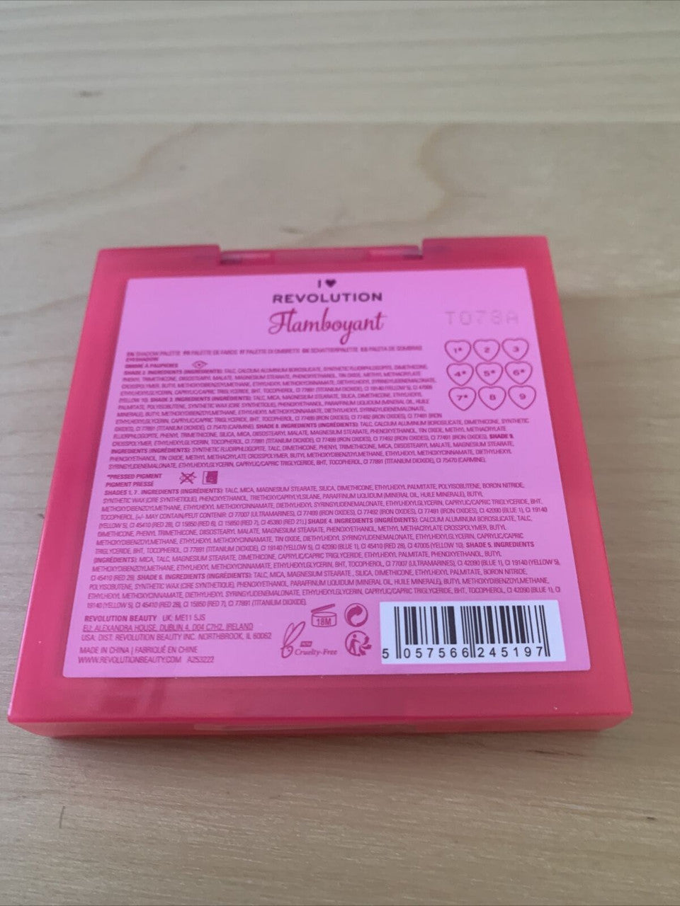 I Heart Revolution Heart Breakers Flamboyant Eyeshadow Palette