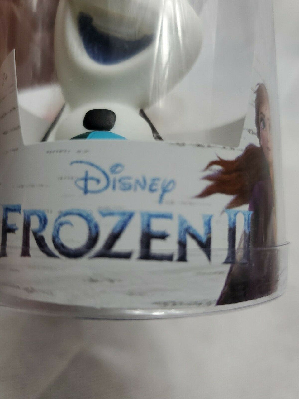 Disney Frozen II Squirt Toys 2 Count Olaf and Elsa Snow Queen