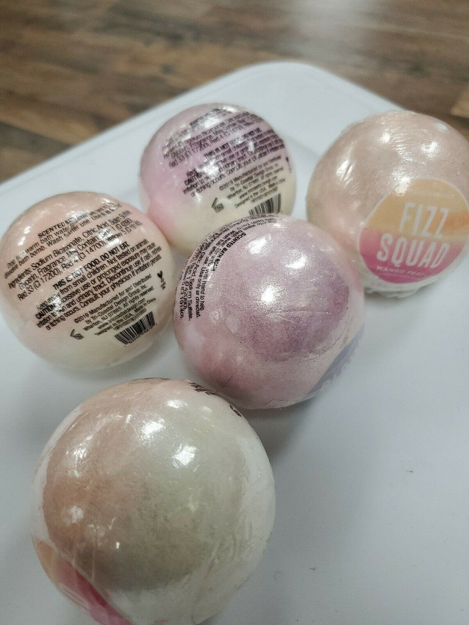 5 pcs Simple pleasure Glow Time Mango Lilac Mint Scented Bath Bombs 6.35oz Fizz