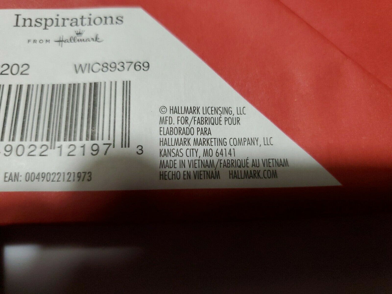 HALLMARK Lot of 3 Gift Bags Valentine's Day-Happy Hearts Day Love