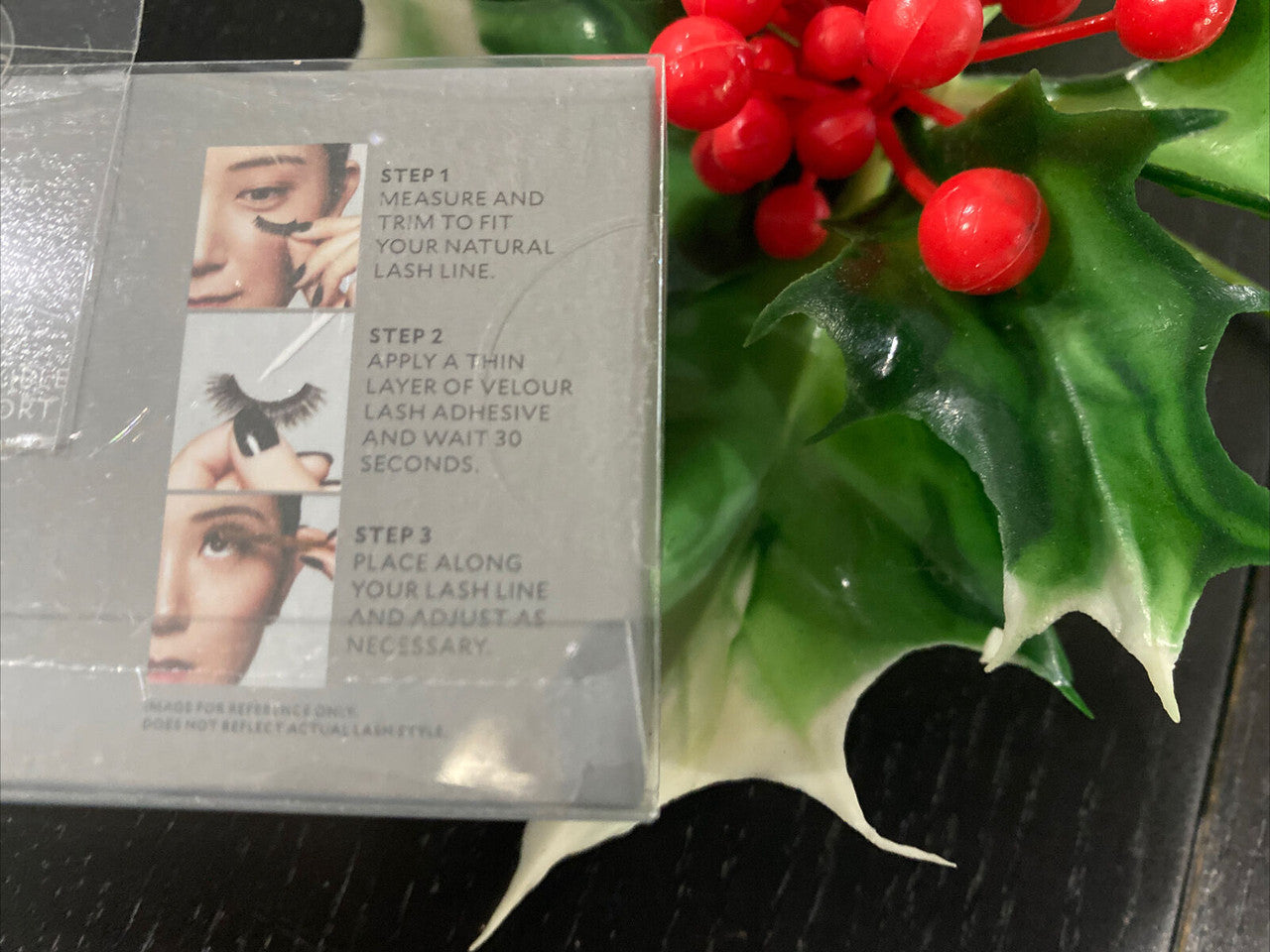 Velour Lashes 1 Pair 3-Dimensional  MOMMA KNOWS BEST Synthetic Premium