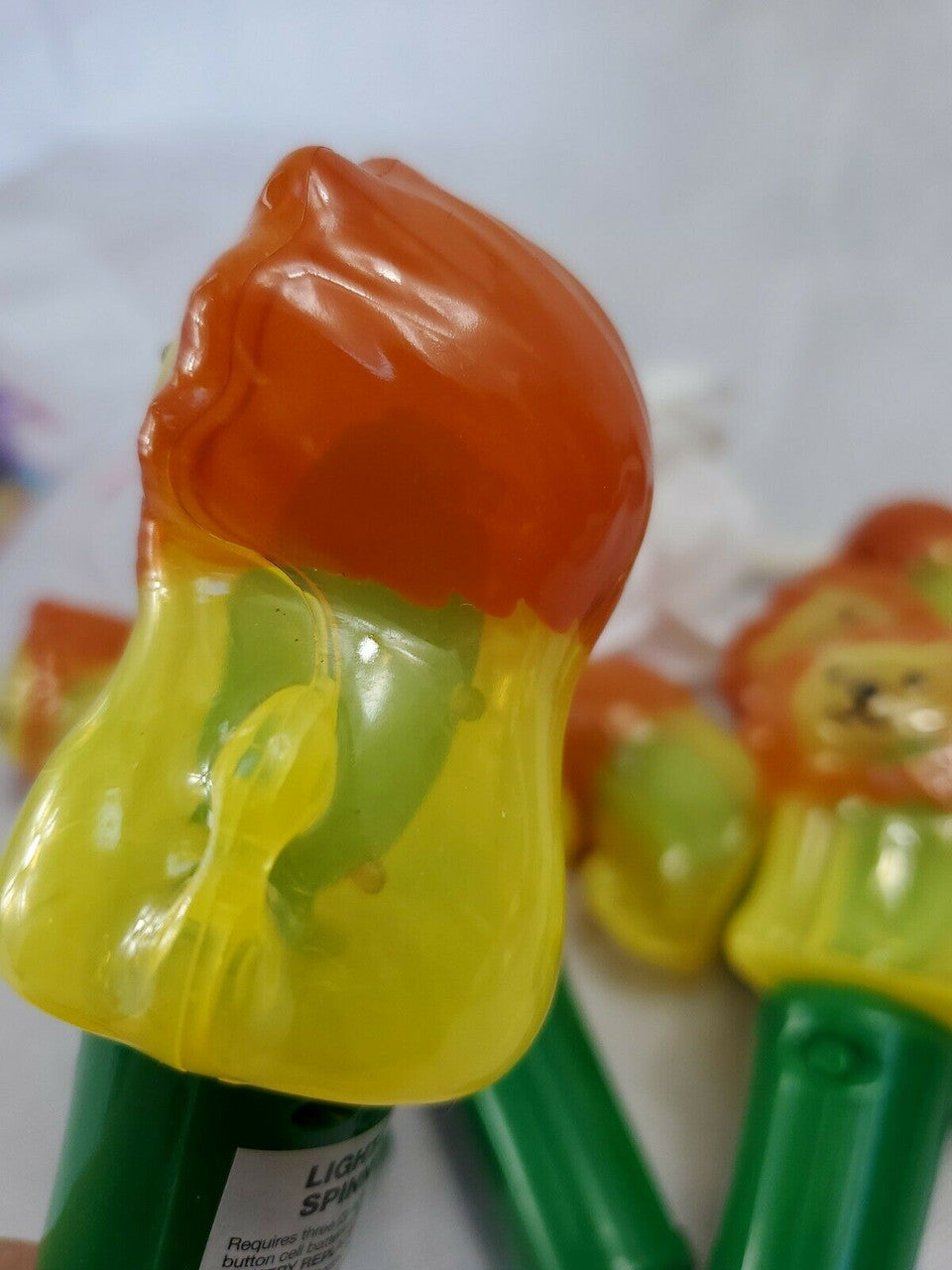 CoolLite Light Up Spinner Toy Lion  Battery OP Hand Held 3+ Lot of 7