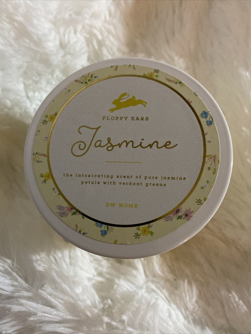 Floppy Ears 9.1 Oz Candle Easter Pure JASMINE  Petals  Richly Scented Verdant