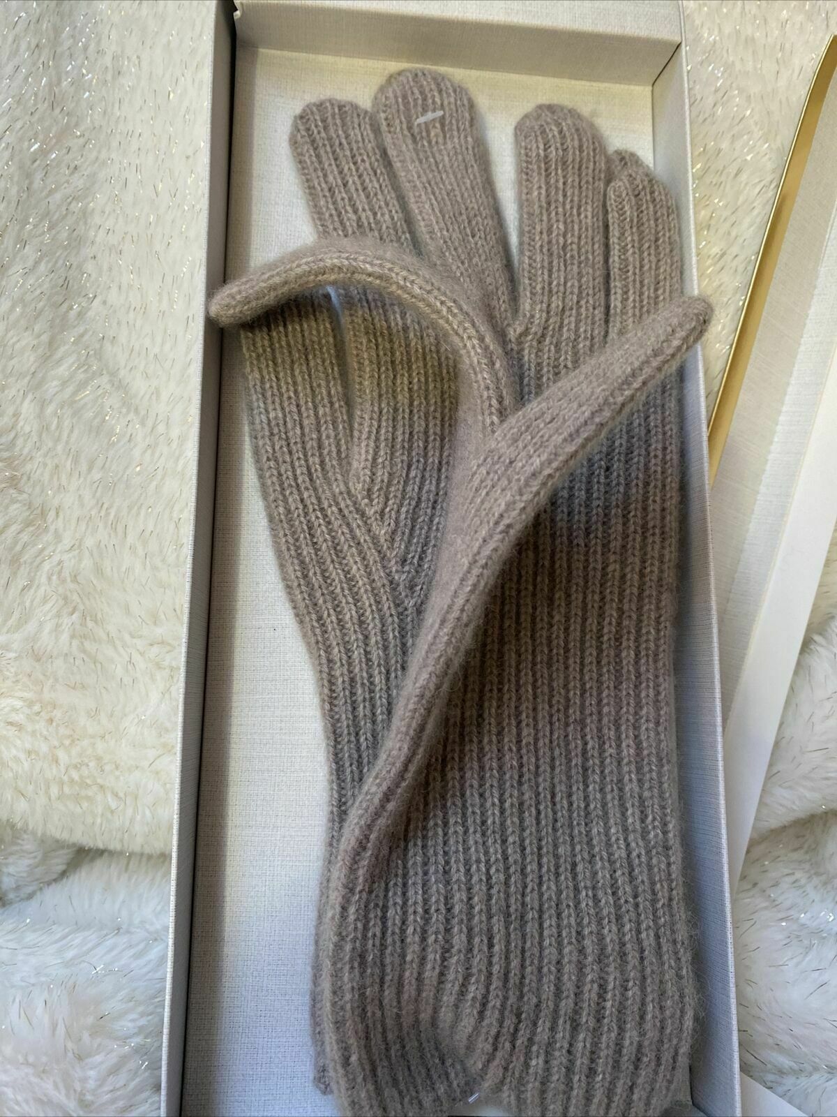 Martha Stewart Taupe or Black 100% 2-ply Cashmere Gloves One Size