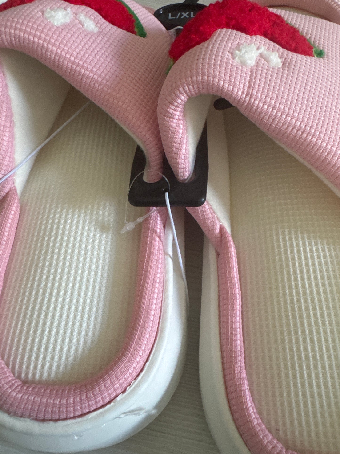 Women’s embroidered watermelon slippers L/XL 10–11 casual indoor comfort