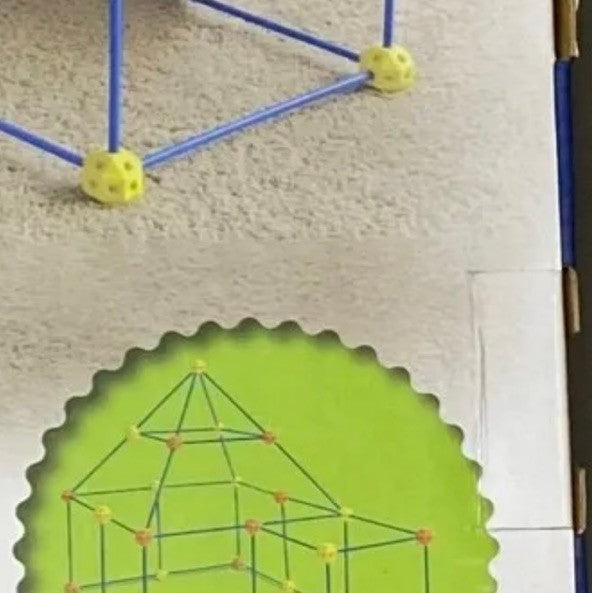 Discovery construction fort 69- piece build and play