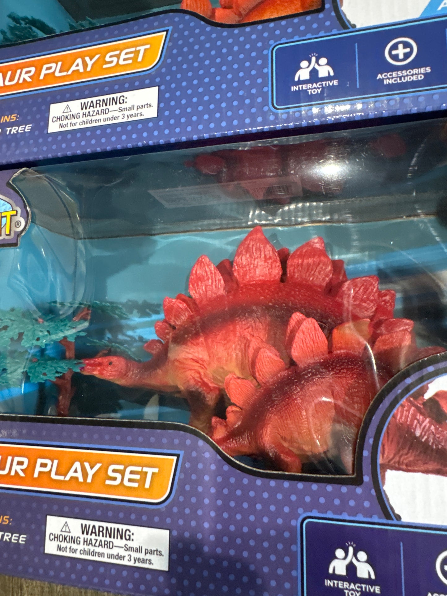 Play RightStegosaurs Dinosaurs W/Tree Interactive Sets