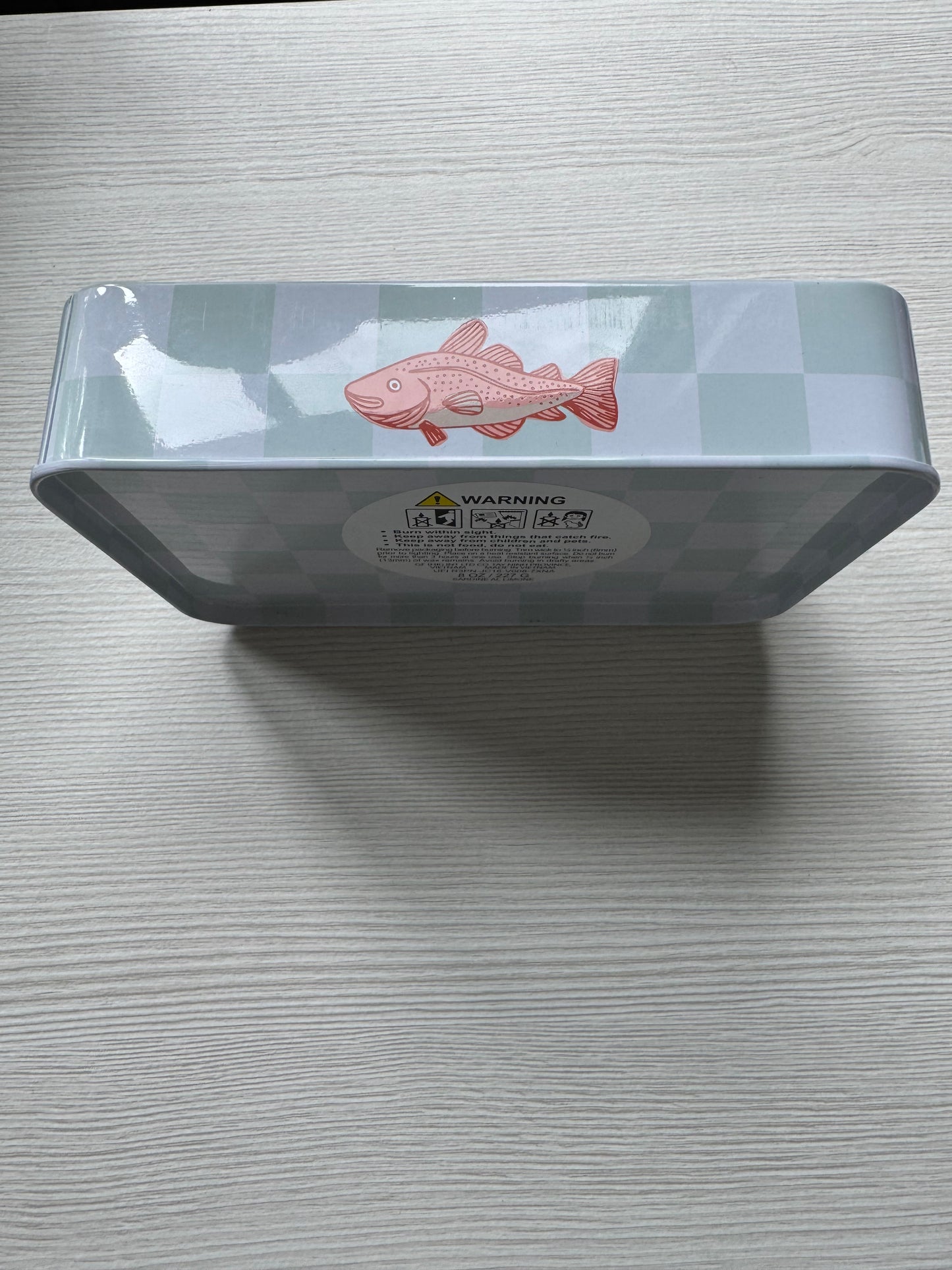 Two Wick Candle in Tin Holder with Fish – Sardine al Limone