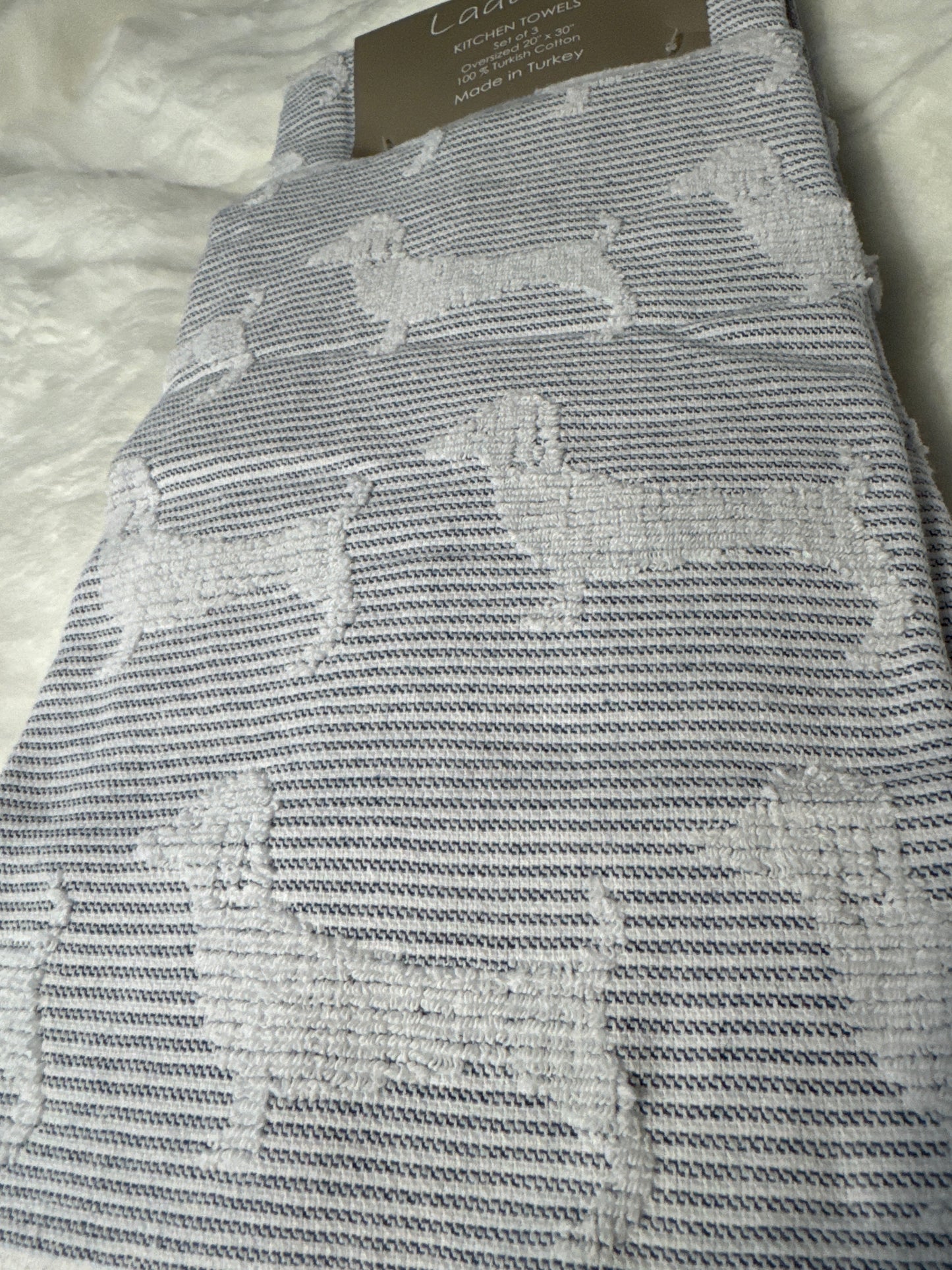 Set of 3 Oversized Turkish Cotton Towels – Dog Design, 20” x 30”