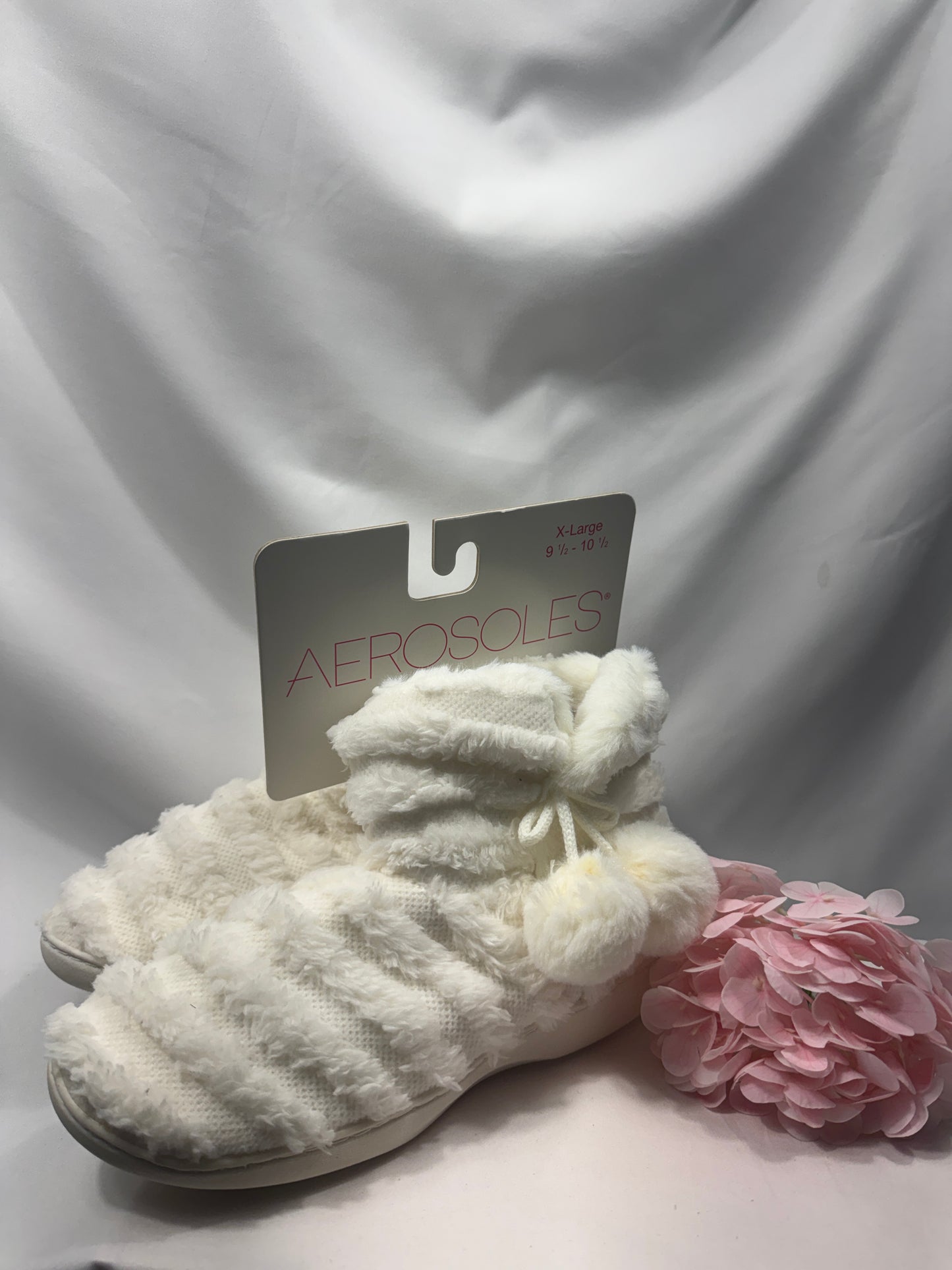 Aerosoles X-Large 9 1/2 - 10 1/2 white sherpa boots