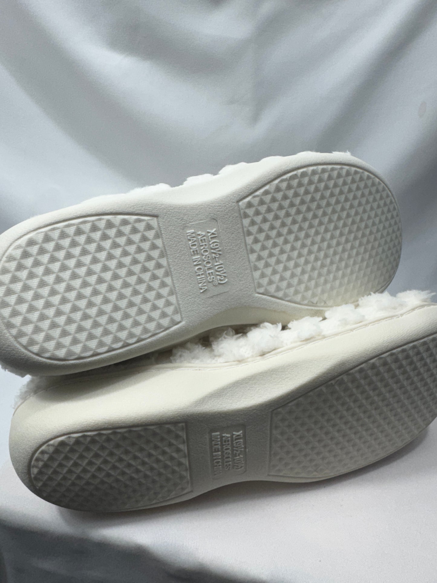 Aerosoles X-Large 9 1/2 - 10 1/2 white sherpa boots