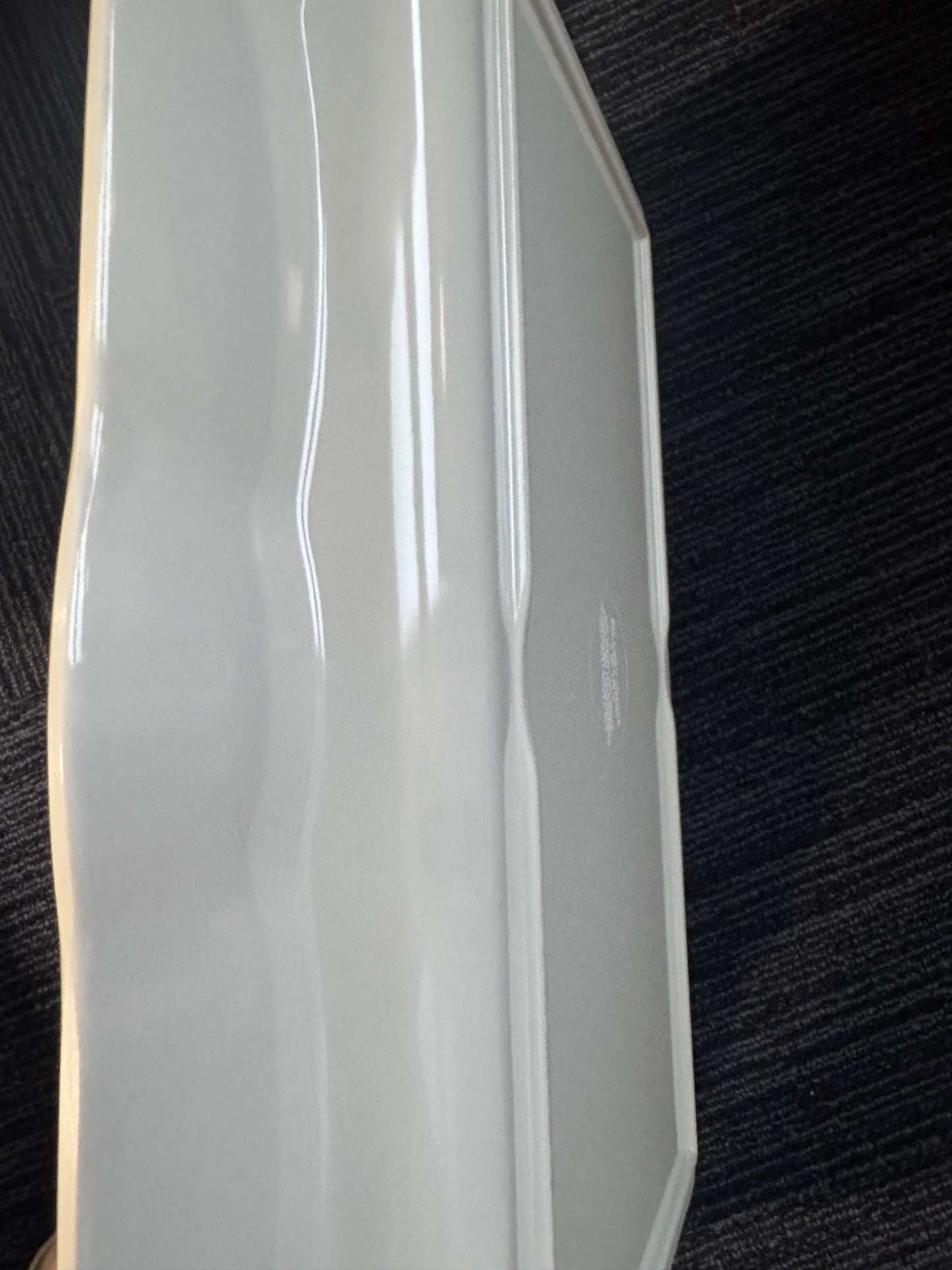 Shabby chic melamine serving tray with decorative center design, 22 by 14 inches.