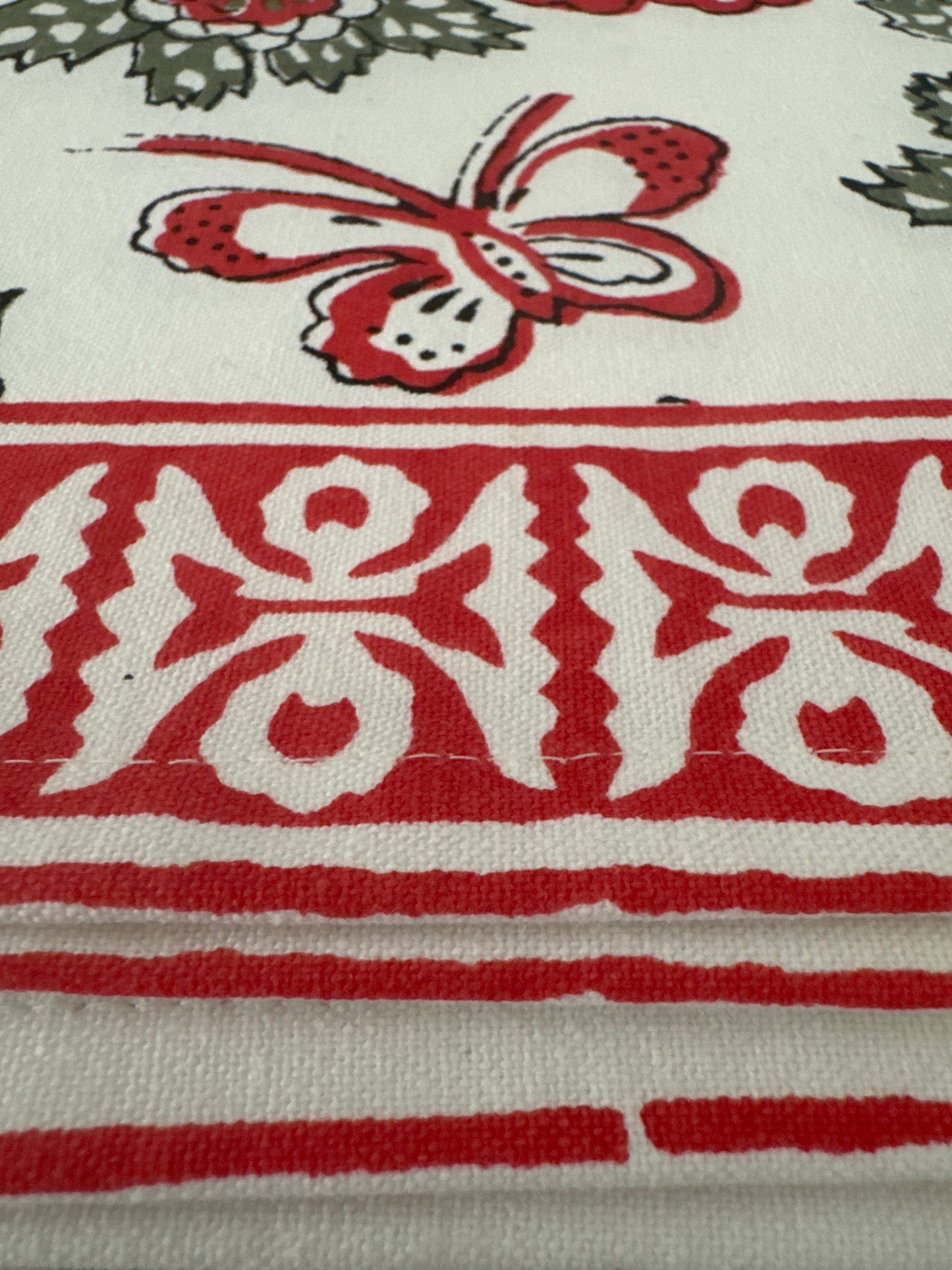 Placemats – 13" x 19" Cotton Set of 4 Block Print