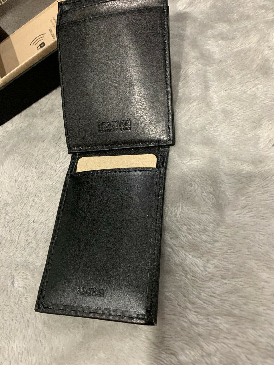 Reaction Leather Wallet Magnetic Closure Rfid Black Kenneth Cole